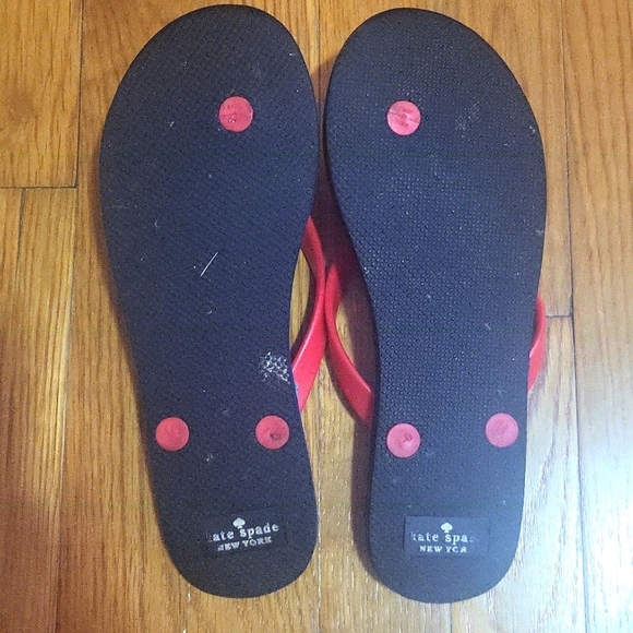 Kate Spade Red Floral Flip Flops - Picture 2 of 4